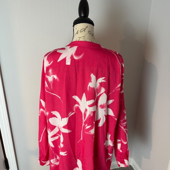 Calvin Klein Plus Size Floral-Print Blouse in Pink Size 2X - Picture 5 of 8